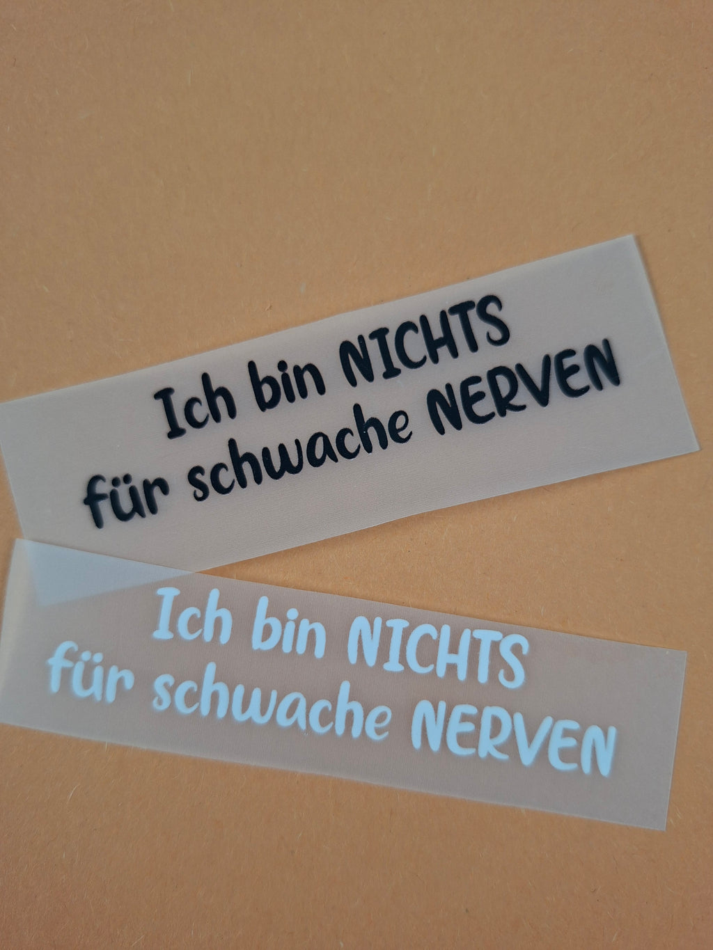 Personalisierte T-Shirts für jeden Anlass – Einzigartige Kleidung mit Bügelbildern und Sprüchen aller Art - Nicky's Kleiderstuebchen