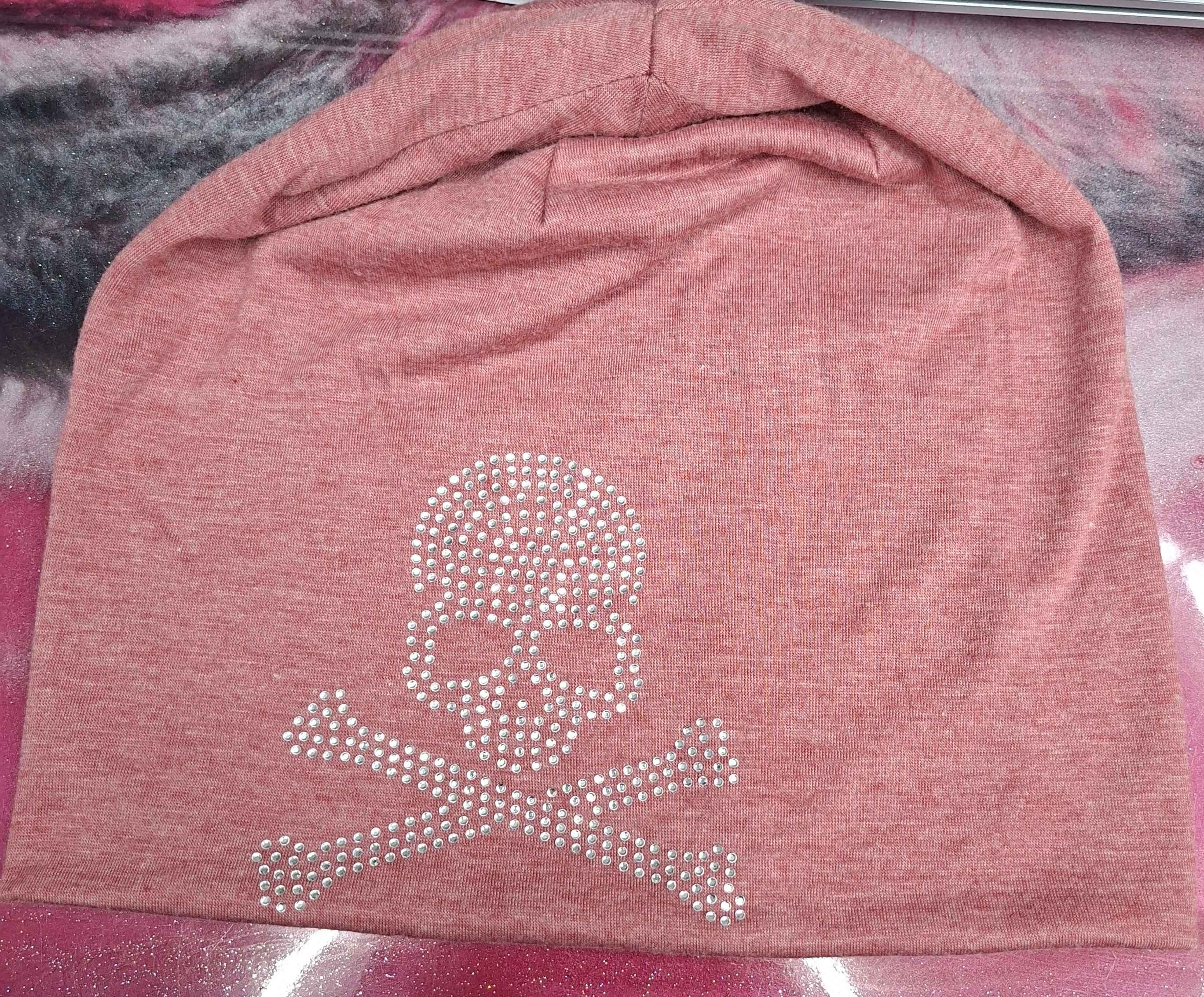 Mützen in Stoff  mit Totenkopf und Strass - Nicky's Kleiderstuebchen