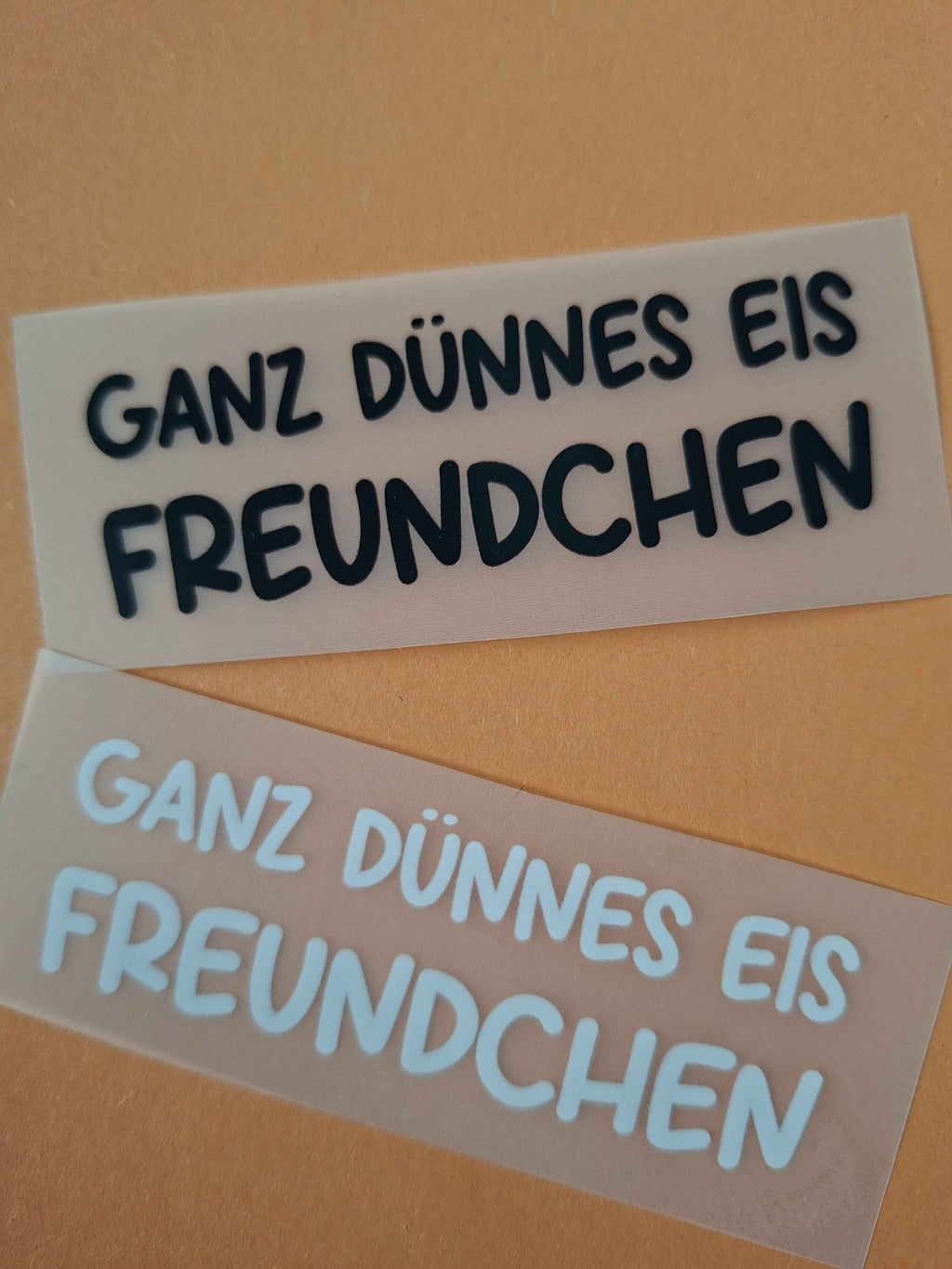 Personalisierte T-Shirts für jeden Anlass – Einzigartige Kleidung mit Bügelbildern und Sprüchen aller Art - Nicky's Kleiderstuebchen