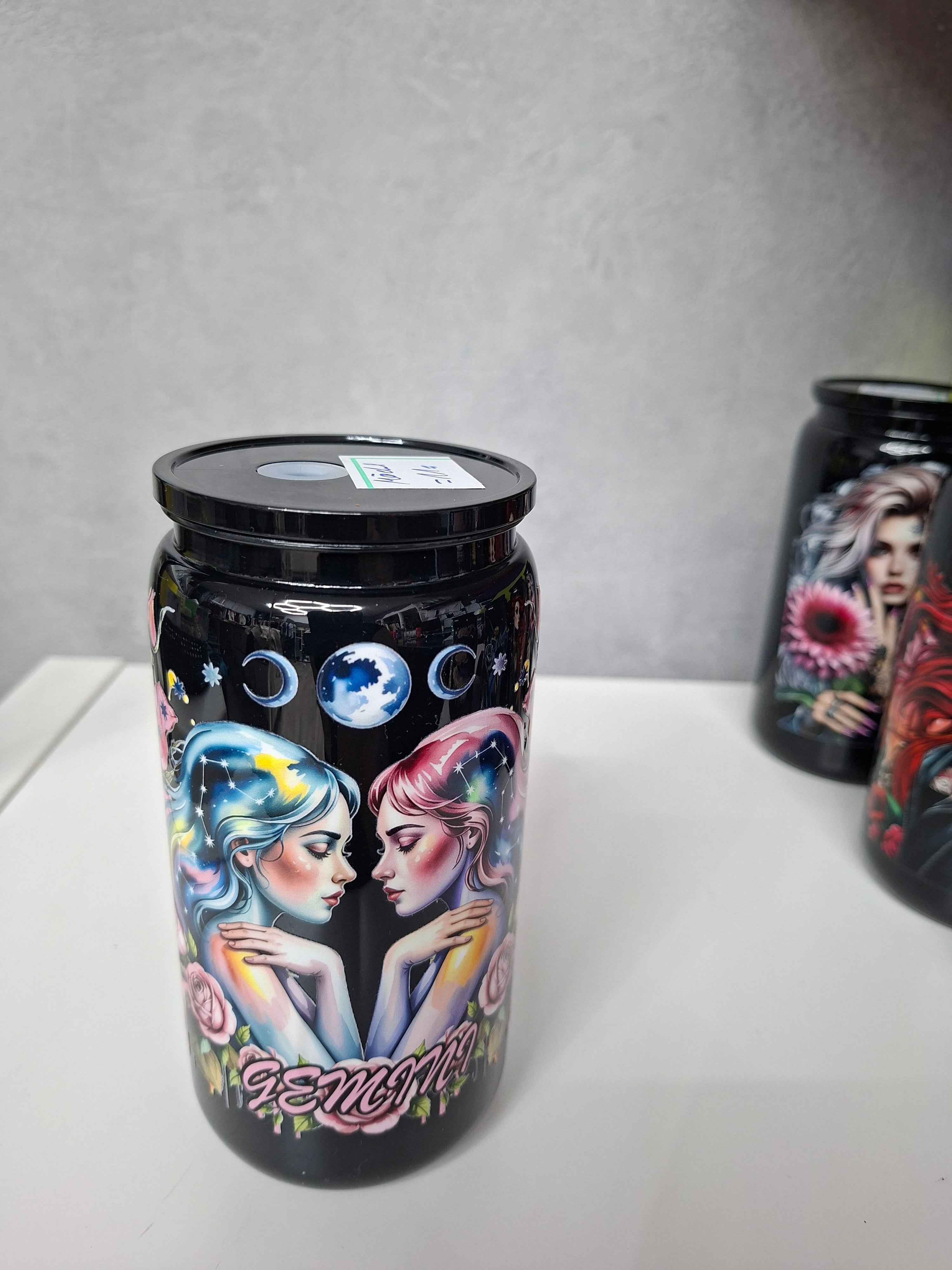 Unikat Becher mit Strohhalm Anne in Schwarz 500ml - Nicky's Kleiderstuebchen