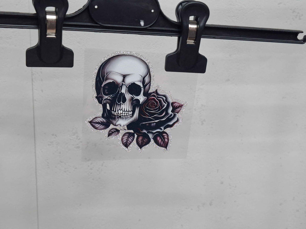 Trinkbecher mit Deckel und Strohhalm in Schwarz – Einzigartige Designs für jeden Anlass - Nicky's Kleiderstuebchen