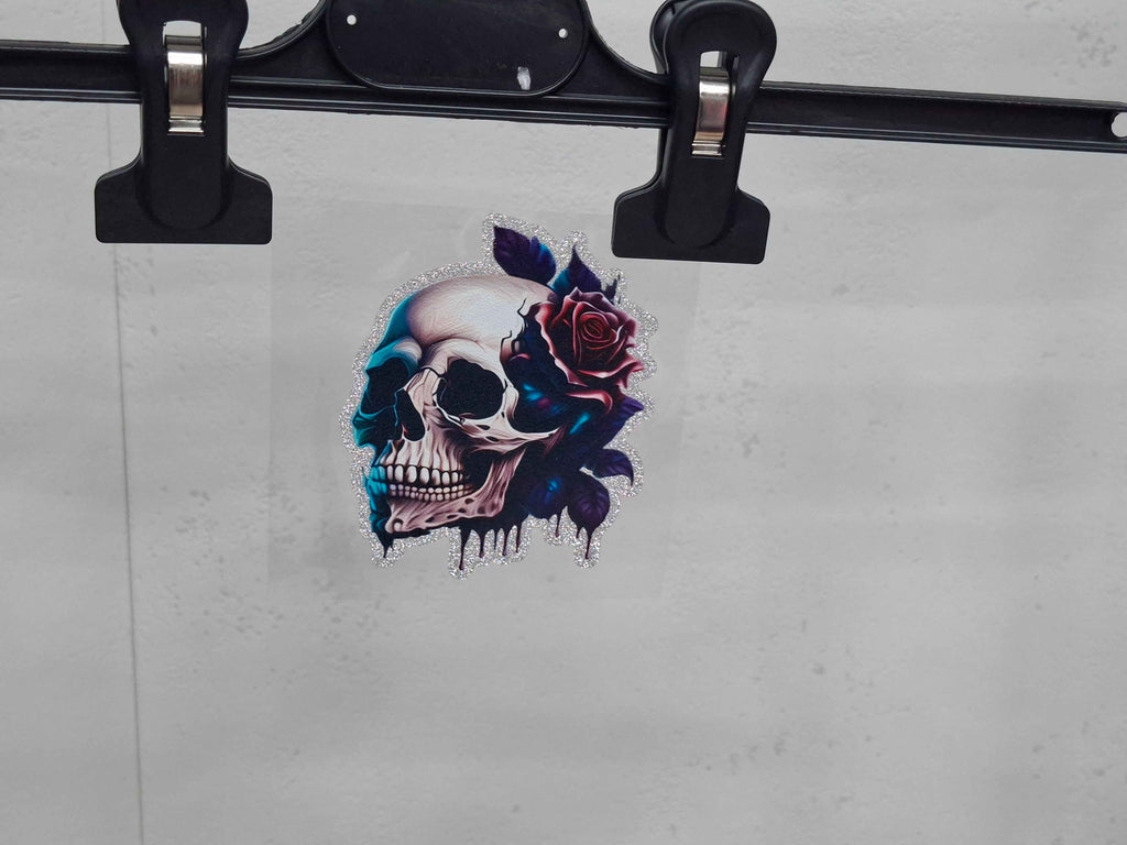 Trinkbecher mit Deckel und Strohhalm in Schwarz – Einzigartige Designs für jeden Anlass - Nicky's Kleiderstuebchen