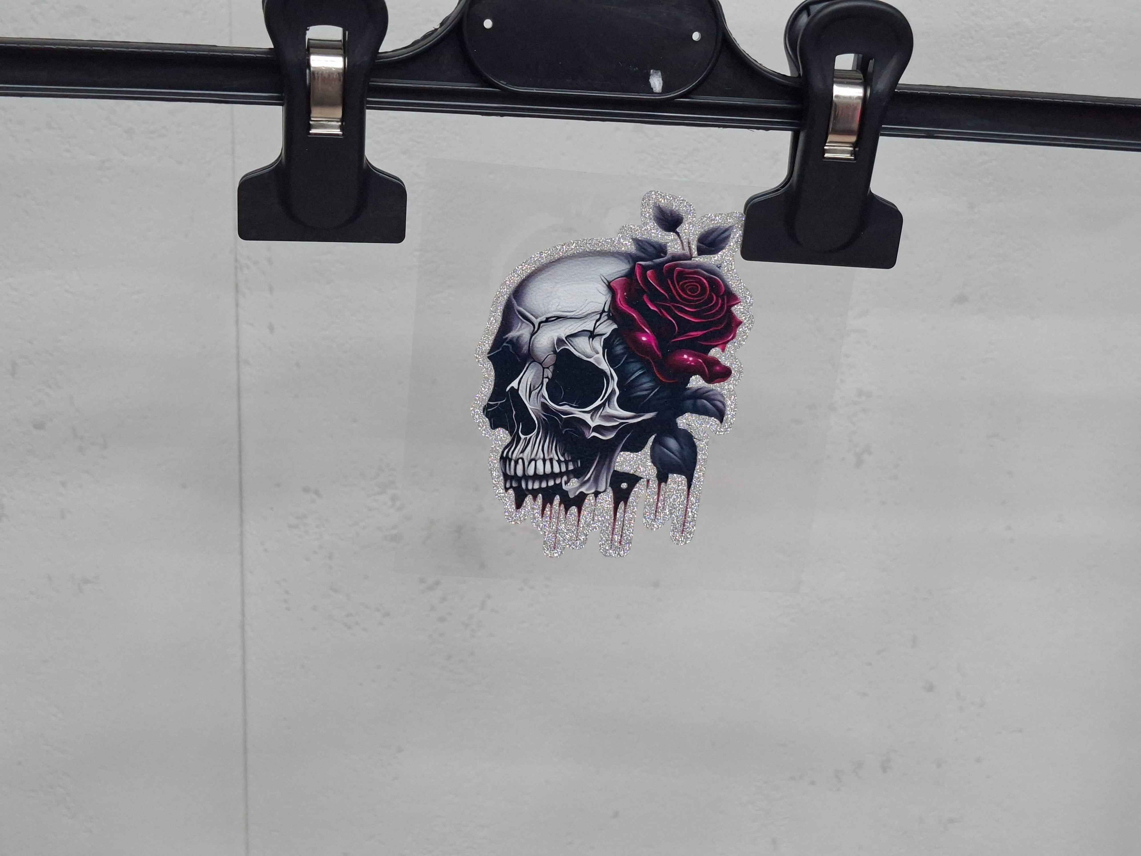 Trinkbecher mit Deckel und Strohhalm in Schwarz – Einzigartige Designs für jeden Anlass - Nicky's Kleiderstuebchen