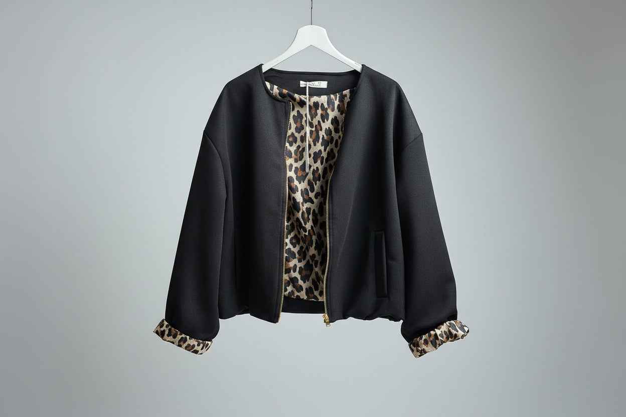 Bomber Jacke  Julia mit  Leo Abgesetzt